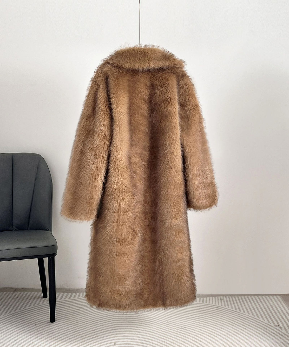 Royal Faux Fur Maxi Coat – 25 Edition - enhanced image 11