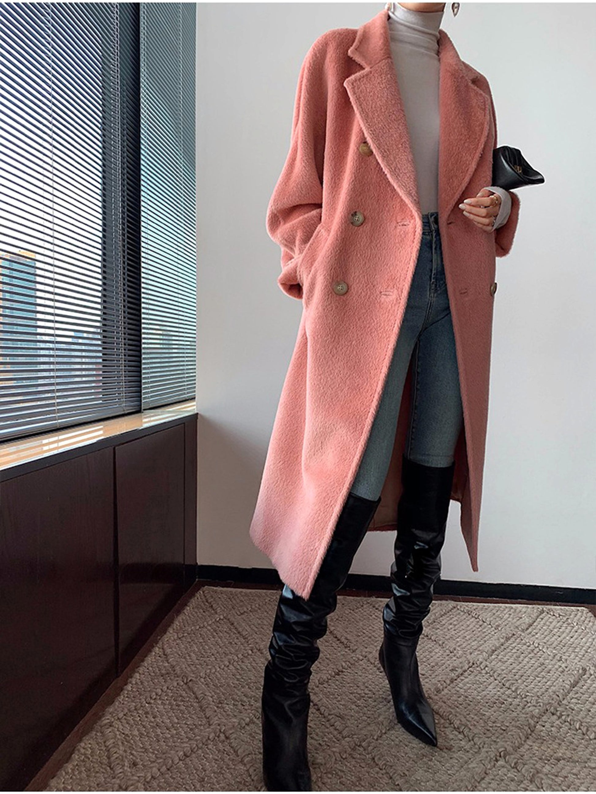 Solid Sail Sheep Camel Coat – Luxury & Warmth for Winter Elegance - enhanced image 11