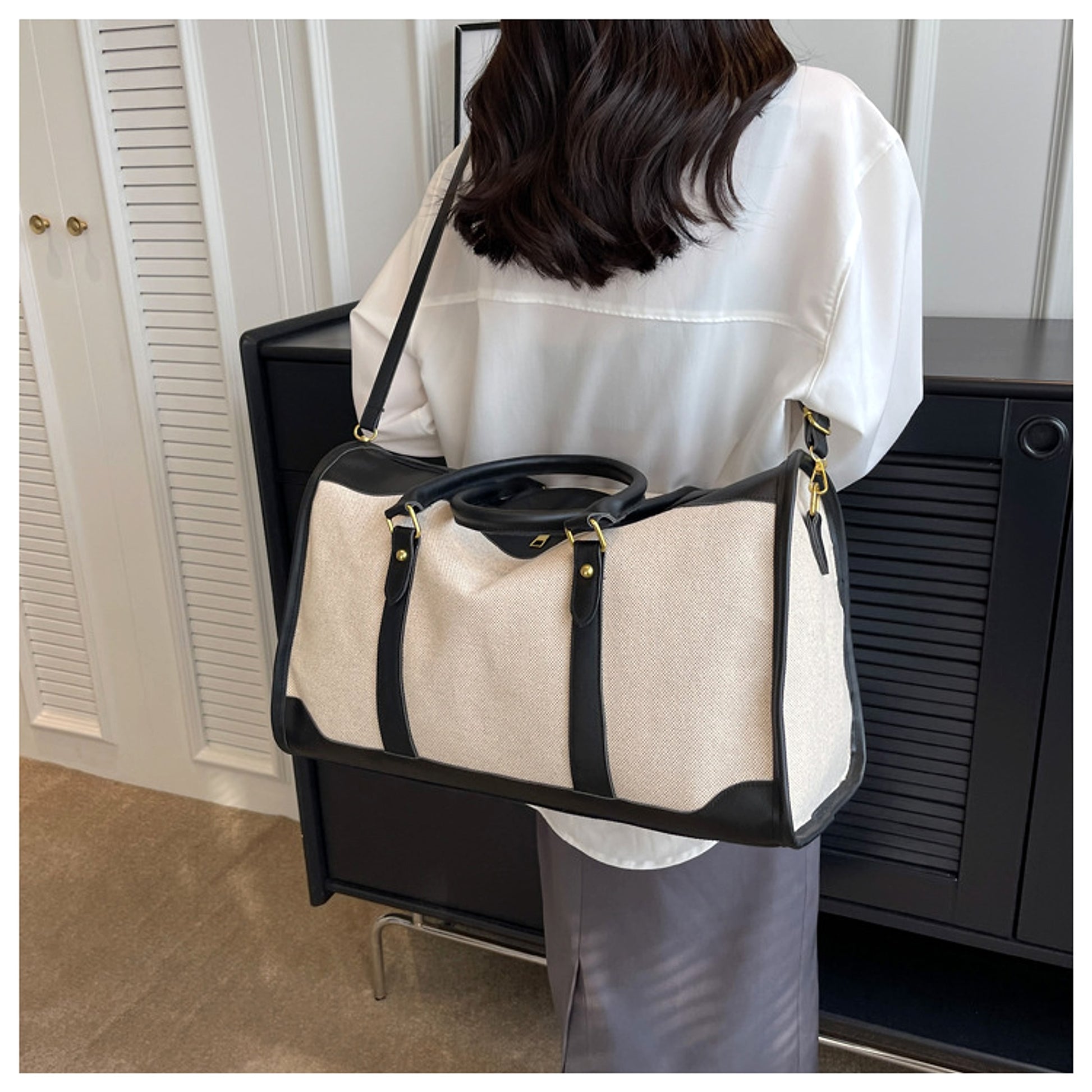 Voyagera™ – Canvas Travel Tote Bag (Large Capacity) - enhanced image 11