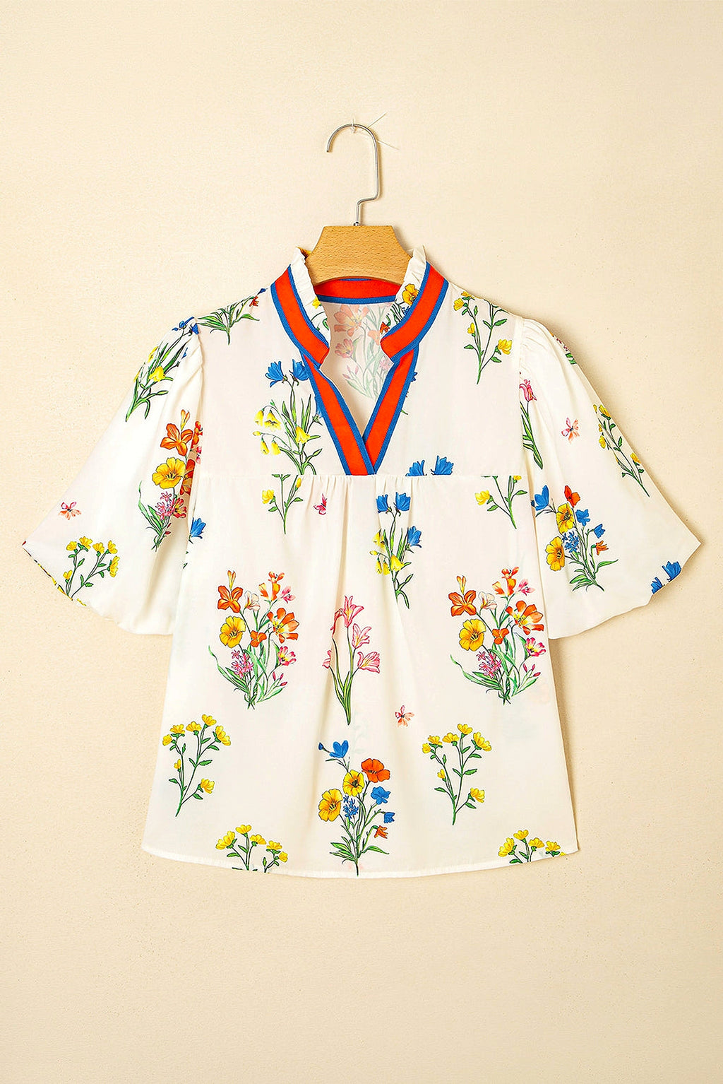 White Floral Short Puff Sleeve Contrast V Neck Print Blouse - enhanced image 11
