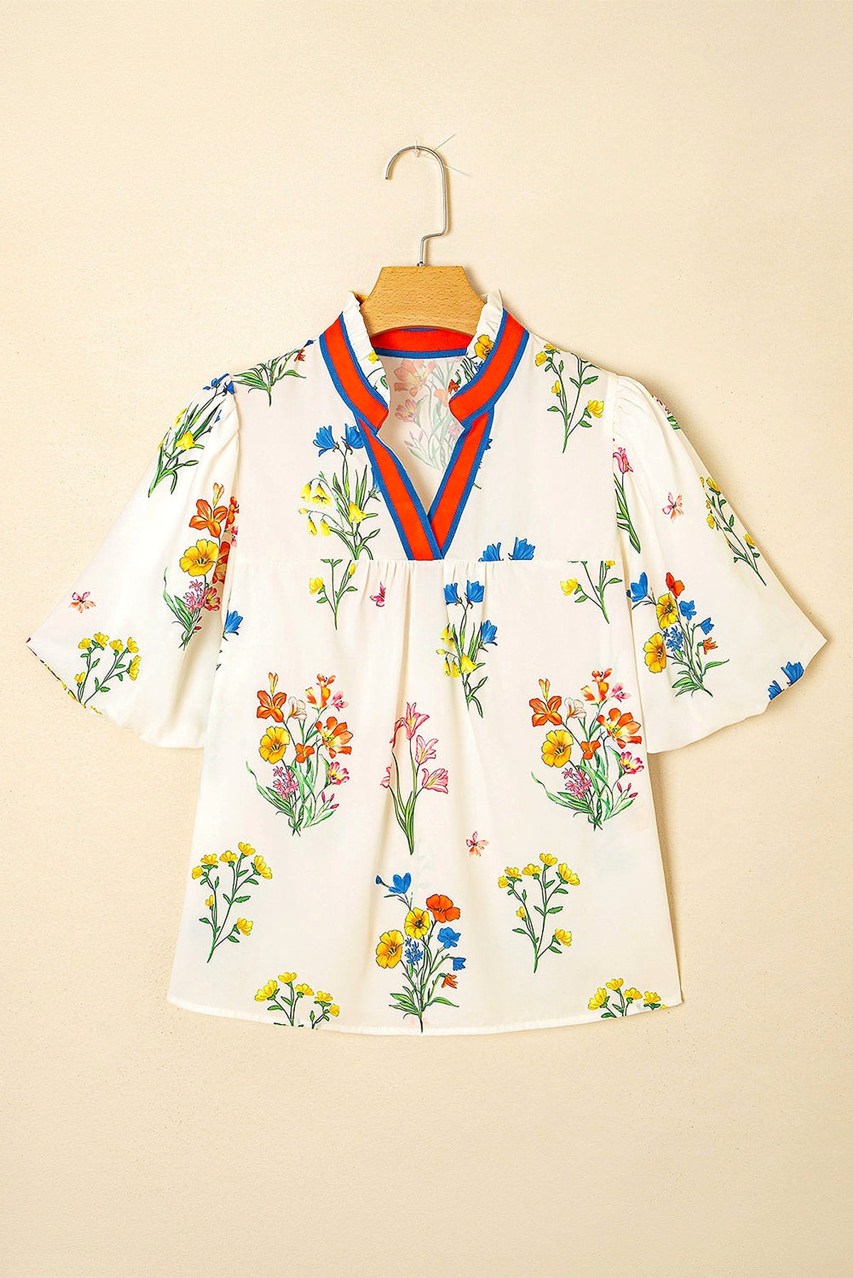 White Floral Short Puff Sleeve Contrast V Neck Print Blouse - enhanced image 11
