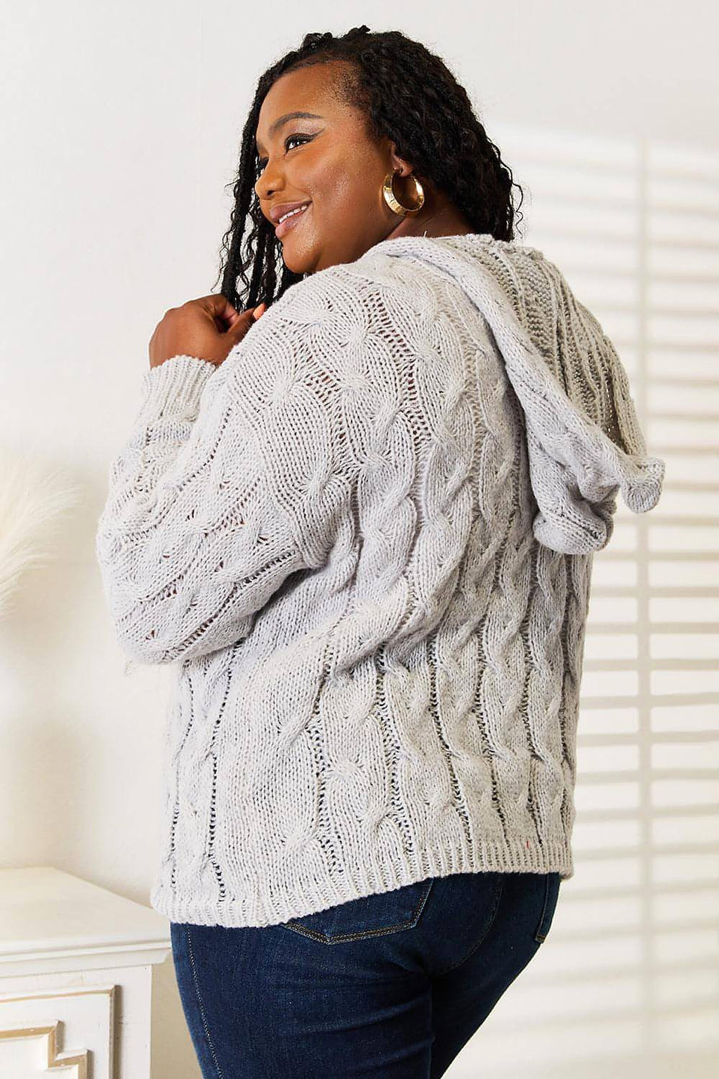 Woven Right Cable-Knit Hooded Sweater. - enhanced image 11