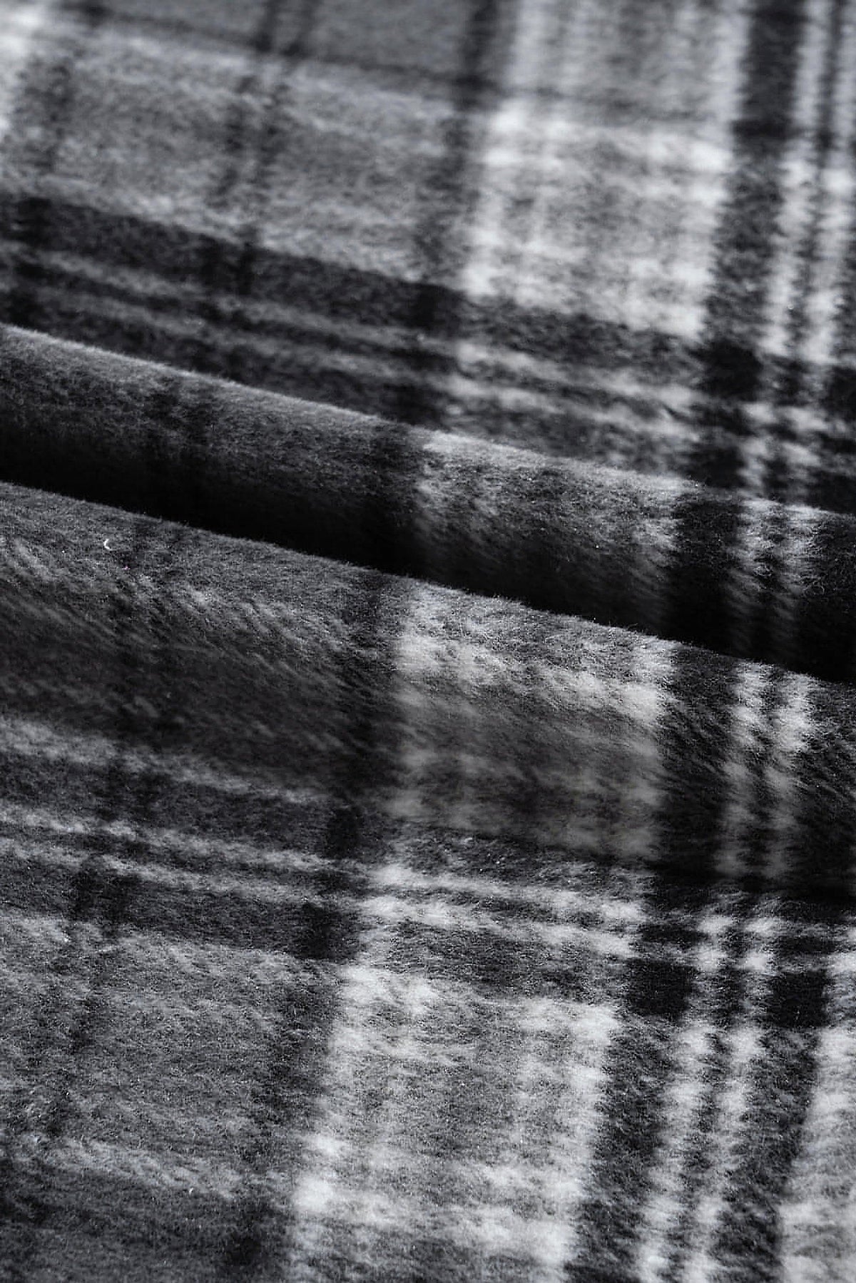 Black Plaid Print Flap Pockets Contrast Hooded Loose Shacket. - enhanced image 12