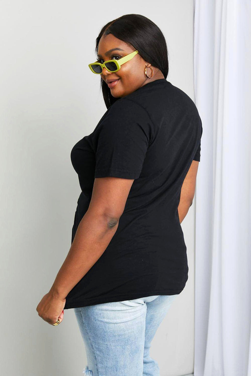 mineB Full Size Butterfly Graphic Tee Shirt - enhanced image 12