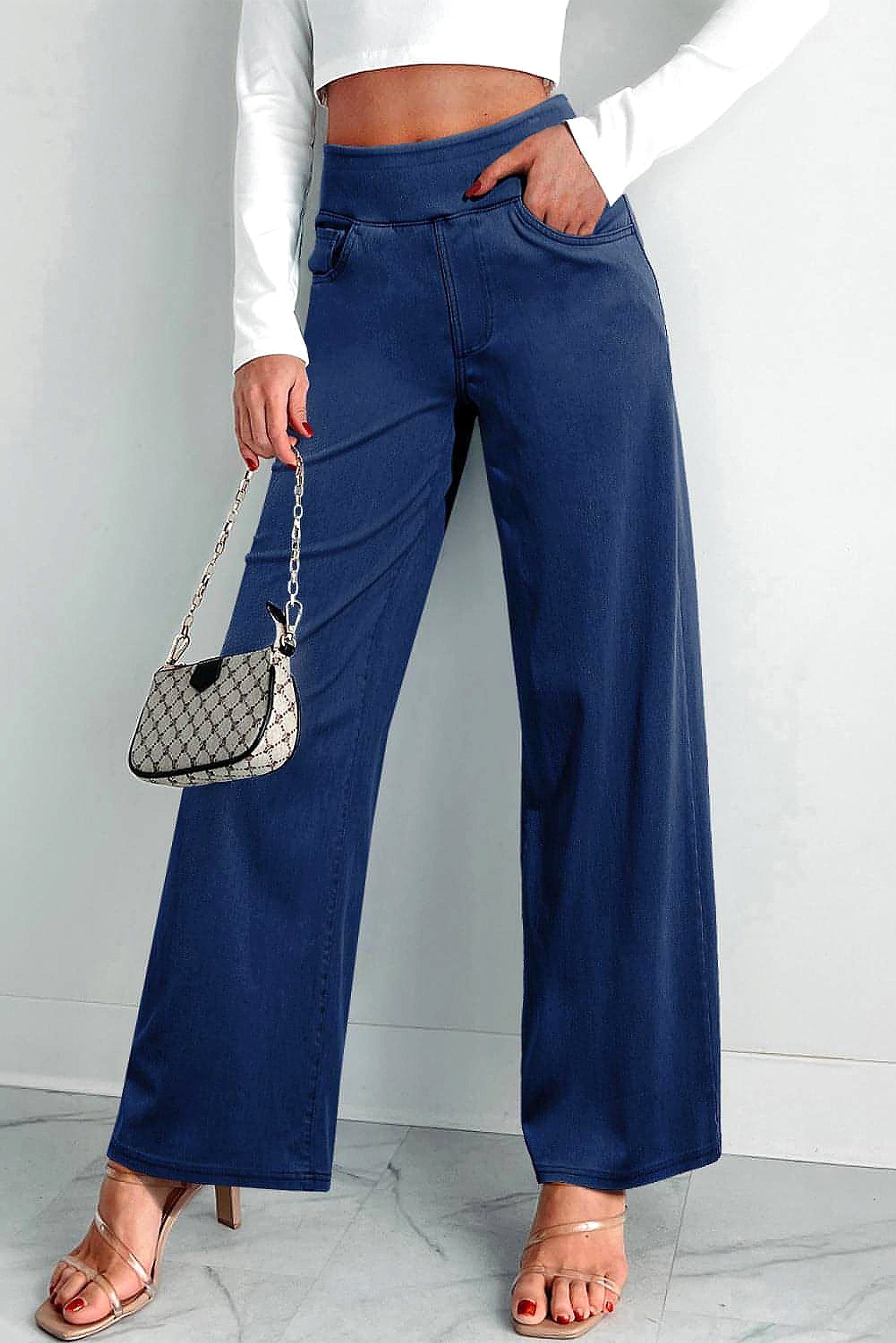 Sail Blue Medium Wash Straight Leg Loose Casual Jeans - enhanced image 12