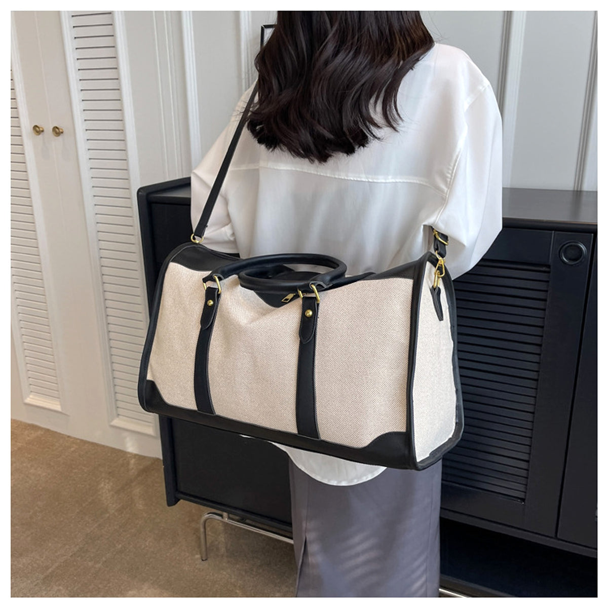 Voyagera™ – Canvas Travel Tote Bag (Large Capacity) - enhanced image 12