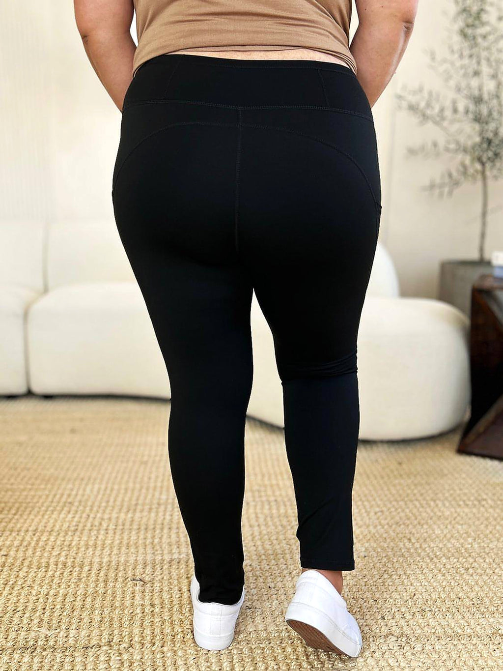 Wide Waistband Sports Leggings - enhanced image 12
