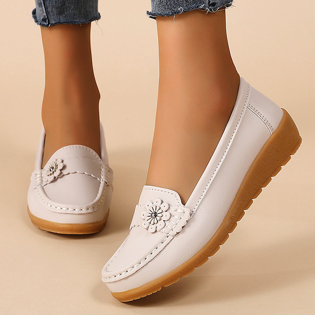 Loafers – Cross-Border Casual Elegance - enhanced image 13