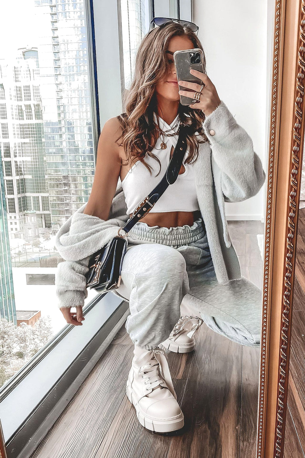 Women's Halter Backless Knitted Vest Top - enhanced image 13