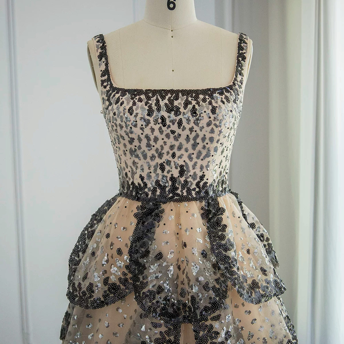 A1. Women's High-end Luxury Puffy Dress Skirt - enhanced image 13