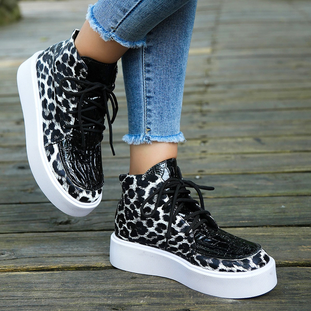 Autumn New High-top Leopard Print Flat-heeled Platform Lace Color Block Casual Women's Shoes - enhanced image 15