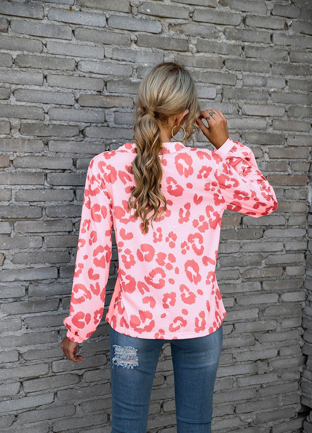Leopard Print Printed V-neck Off-the-shoulder Long Sleeve T-shirt Women - enhanced image 15