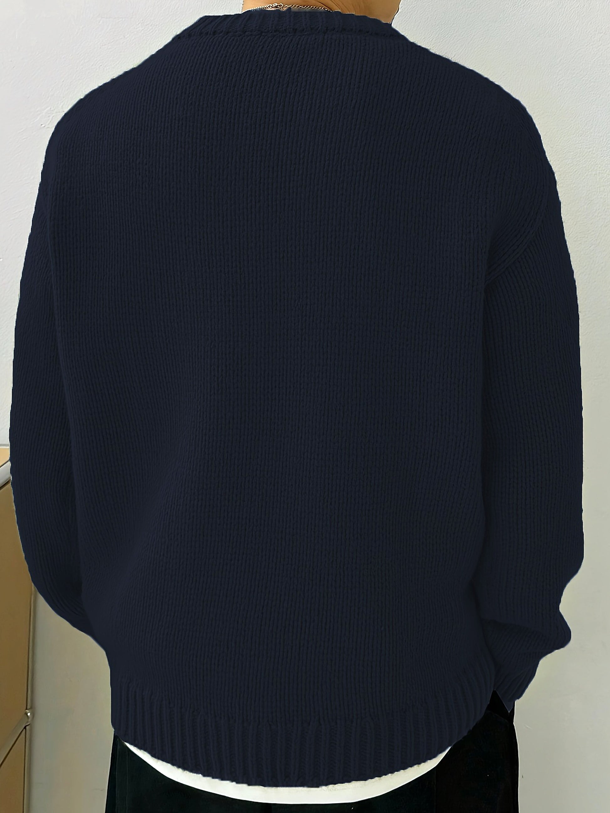 Solid Color Loose Knitted Pullover Leisure Japanese-style Retro Long Sleeve Round Neck Sweater Men - enhanced image 15