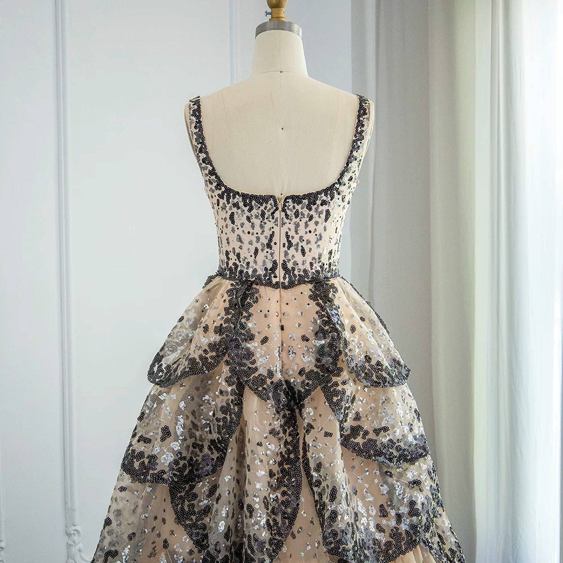 A1. Women's High-end Luxury Puffy Dress Skirt - enhanced image 15