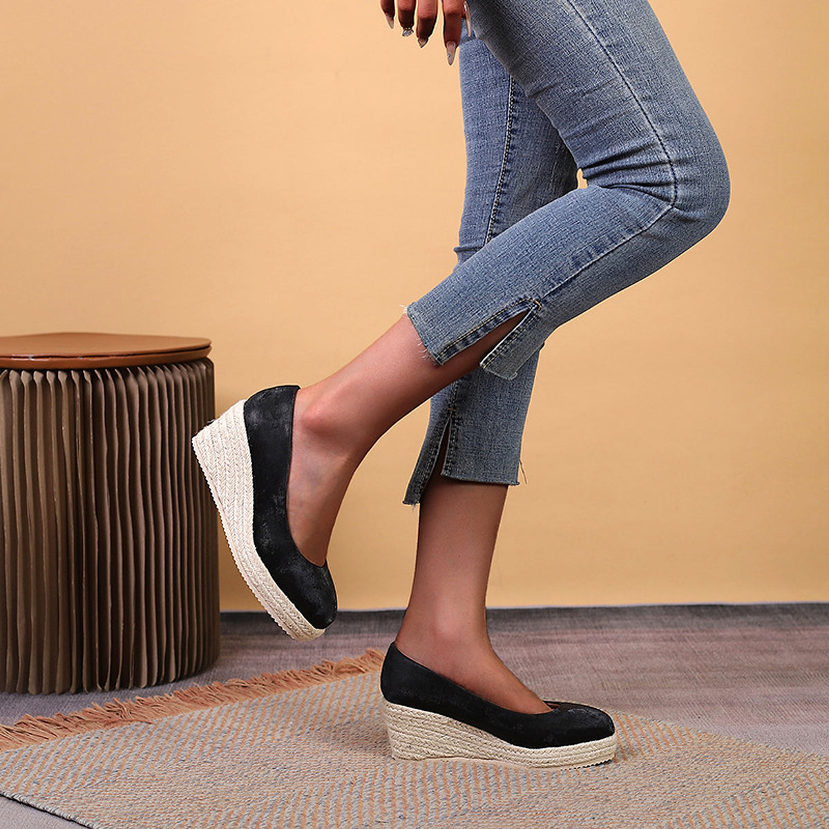 Women's Wedge Heel Thick Sole Round Toe Shallow Mouth Single Shoe - enhanced image 15
